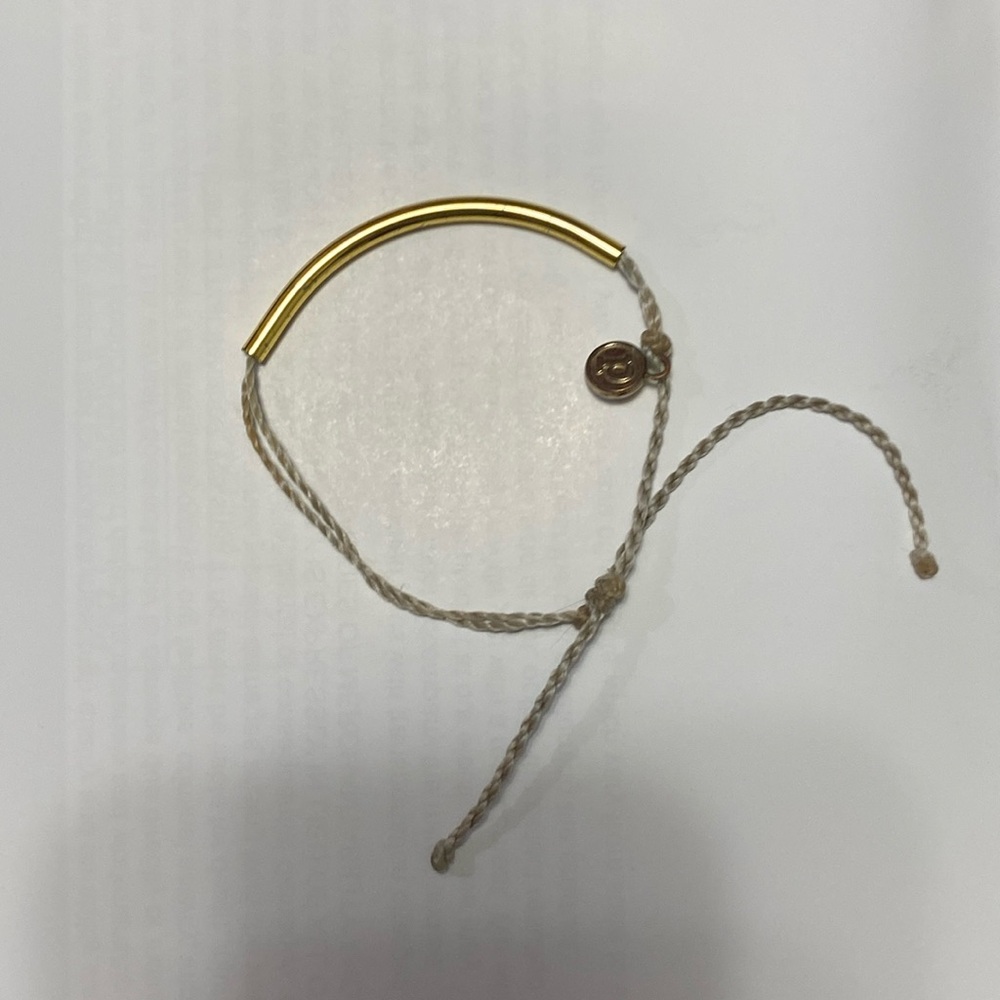 Gold Pura vida Bracelet